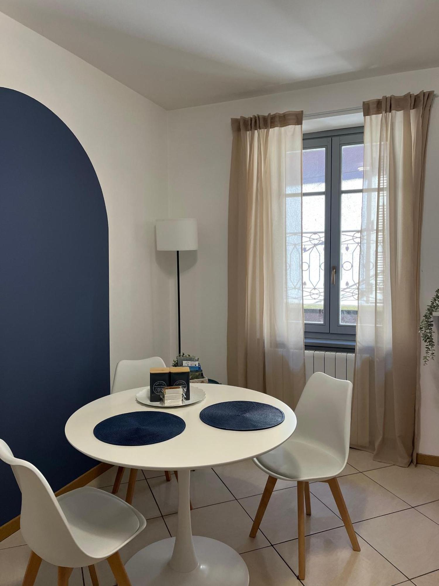 Residenze Blue Lake Оменья Экстерьер фото